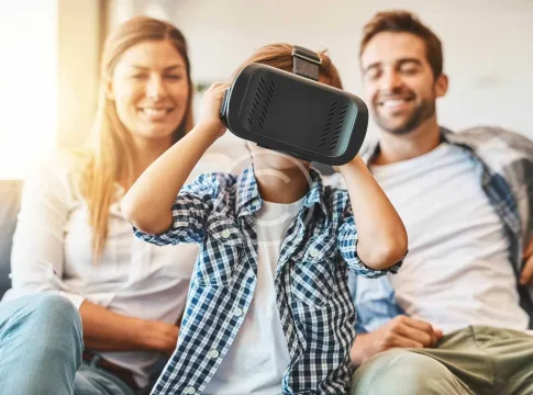 Attending ‘Star Wars’ Screening in ‘Star Trek’ Costume