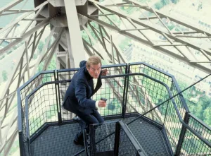 007 - Alvo em Movimento