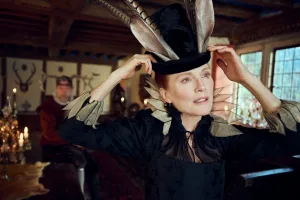 Mary & George – Julianne Moore em entrevista