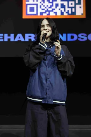 Billie Eilish – Hit Me Hard and Soft: The Tour – trailer